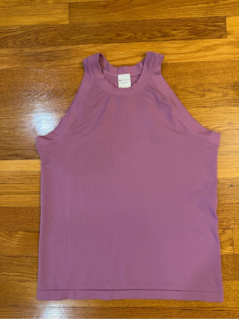 Athleta Renew Seamless Racerback Tank Ribbed Shirt in Pink/Mauve - Size Large